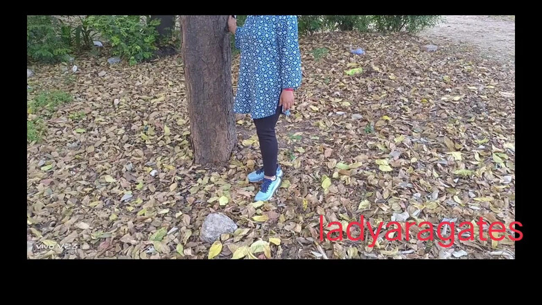 Hotty Jiya Sharmaa: Il proprietario ha chiamato la ragazza del villaggio a casa...