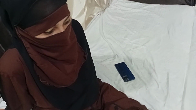 Dearshivani: Juicy Pussy of a Beautiful Muslim Girl, I've Never Fucked...