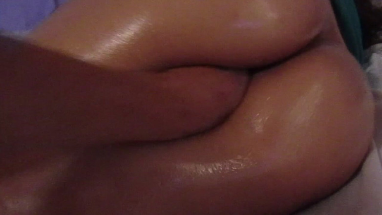 VeeVee Vixen: Arabska MILF Fisting