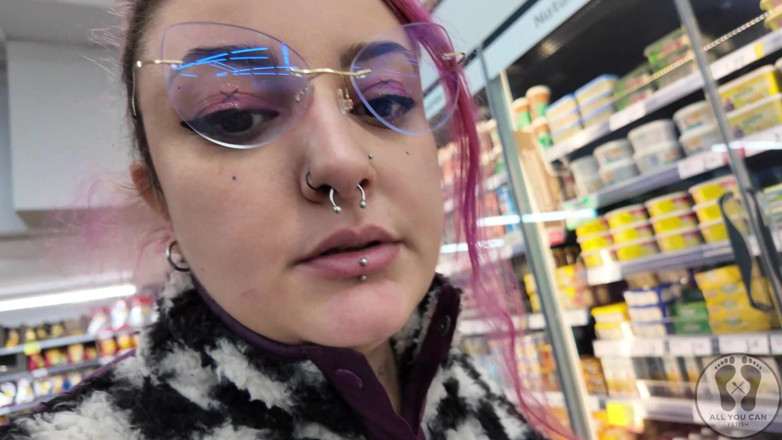 All You Can Fetish: Plump Chick Burps at the Supermarket Embarrassing Public Display