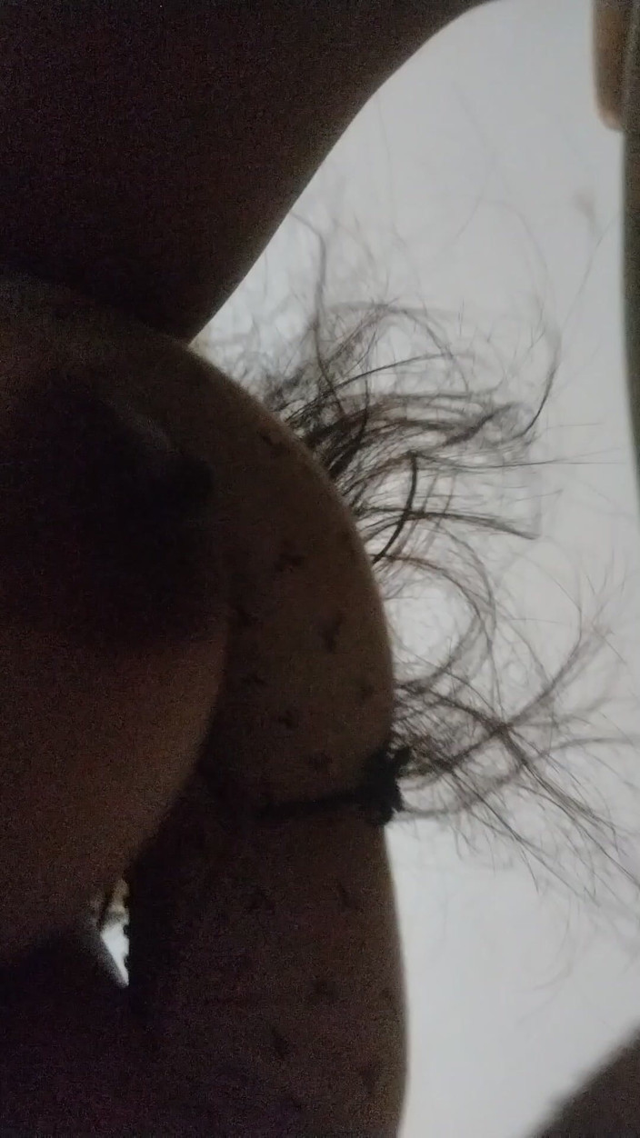 James fucker: 彼女は彼の美しく硬く深いゆっくりとした喉で私のチンコを楽しんでいる