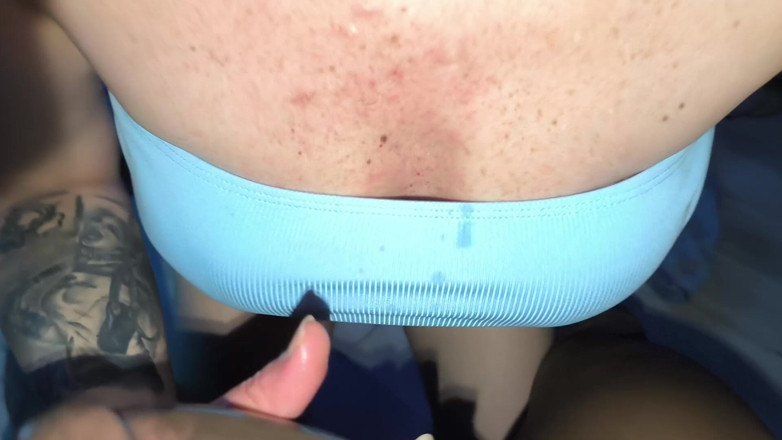 Rozebell: Enfermée Dans La Chasteté: Une Tapette Taille La Pipe La...