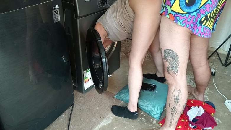 Bigjoefuckalott: Řekl, že ponožky byly v sušičkě