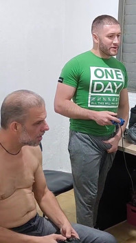 2 Heteros Playing Naked