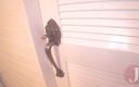 Asian happy ending: Asian girl sucks cock in the bathroom