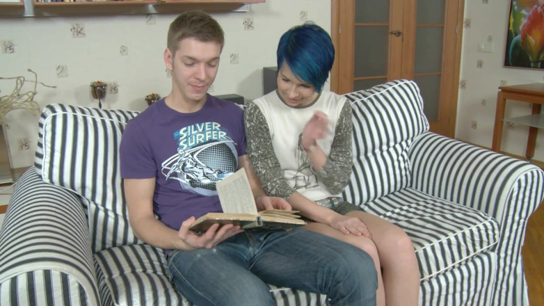 Get Your Fix: Short haired sex fiend spreads legs