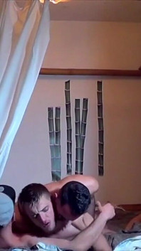 Video mit James fickte rohe b yhis 2 freunde