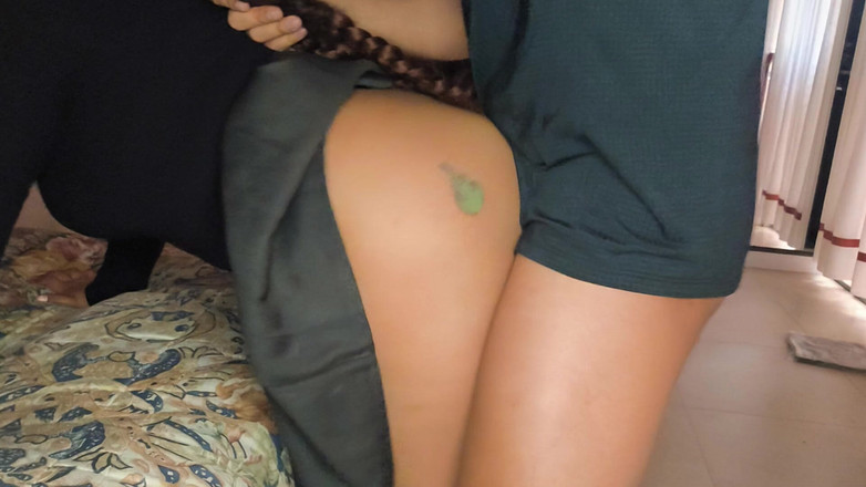 Moo DBOXXX: Moje zralá kamarádka z tělocvičny byla panna a dává mi...