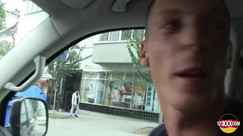 123XXX - Fucked Amateurs in Germany!: 完璧な体を持つヨーロッパのブルネット美女がバンの中で良いセックス相手に選ばれる