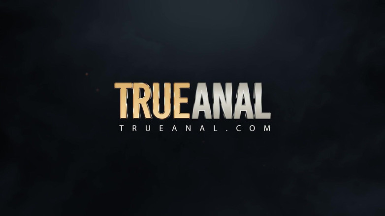 True Anal: Trueanal грудастая итальянская красотка Валентина Nappi наклоняется для траха в задницу