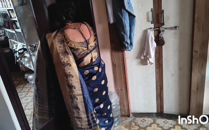 Desishycouple: Ik alleen thuis en masturbatie deel 1