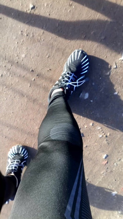 Carmen_Nylonjunge: Pantofii mei noi desculți