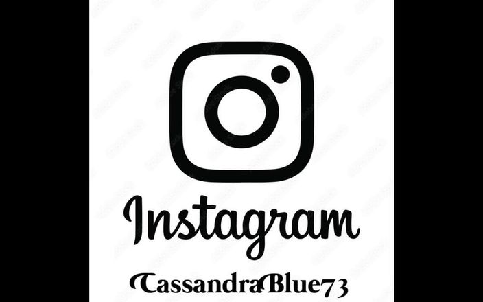Cassandra Blue: 自慰蓝色内裤 第1部分