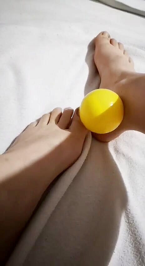 Erotic college: Miluji mnoho výstřiků na nohy