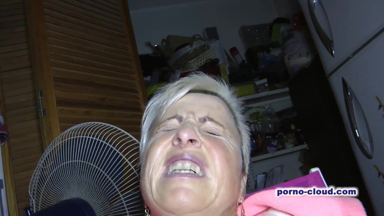 Porno Cloud: Vanessas amcık oyunları