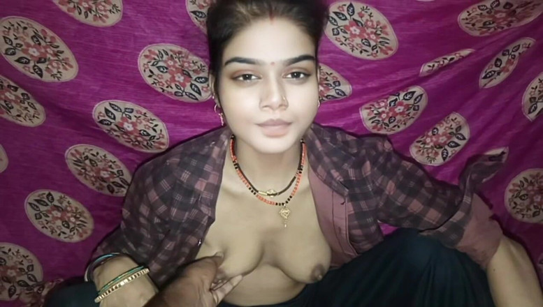 RAKP355: Sexy indická krásná tetička sex video a desi krásná tetička...