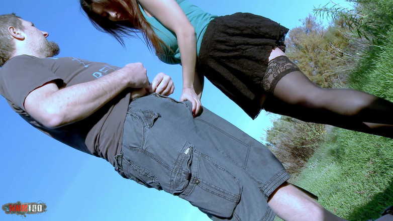 MMM100 Fuck Buddies: Eva Barcelona: latinskoamerické kotě Eva Barcelona šuká na pláži