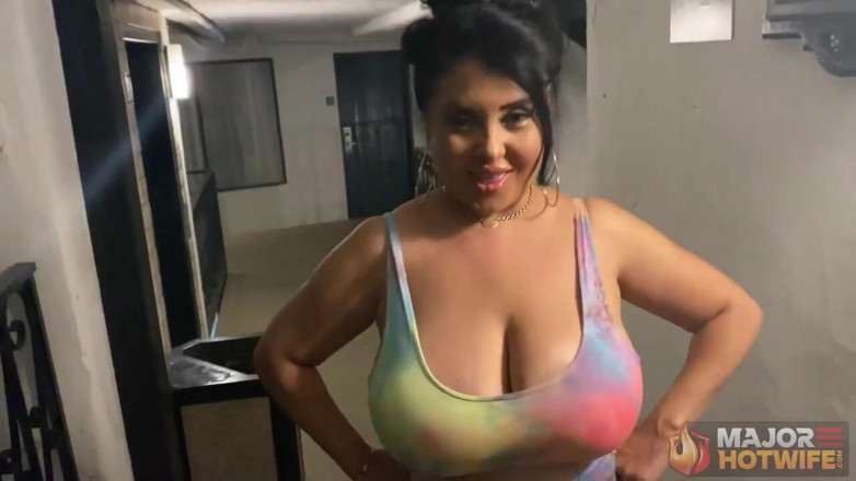 Rome Major Hot Wife: Rome major, hotwife BBC, geburtstagsgeschenk mit dickem hintern