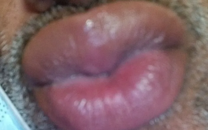 Talented Toungue Che: Good Rican Dick Cumms Again Enjoy Baby
