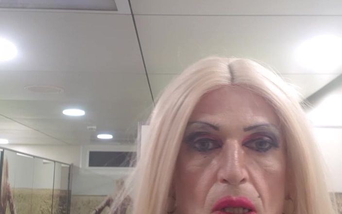 Tatiana Zorrita: Travesti mature