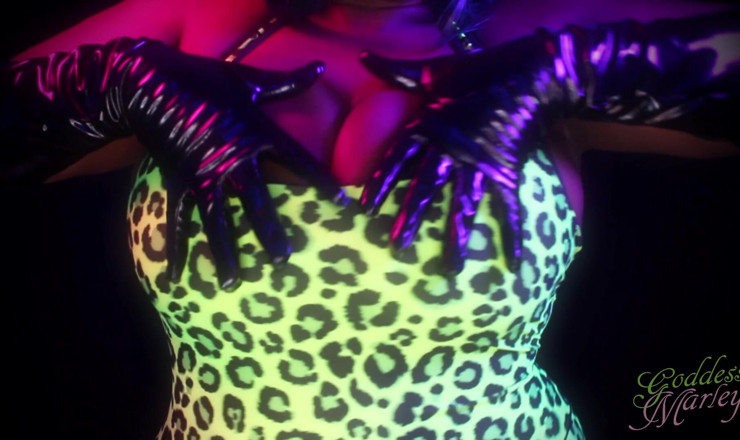 Goddess Marley: Neon Spandex บําเรอนมใหญ่!