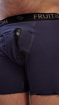 Empapando mi ropa interior y soplando una carga enorme