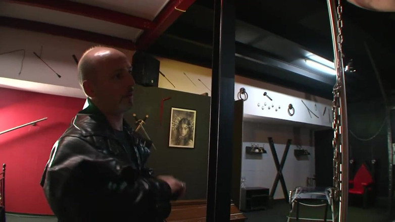 Absolute BDSM films - The original: Принизлива гра з ділдо