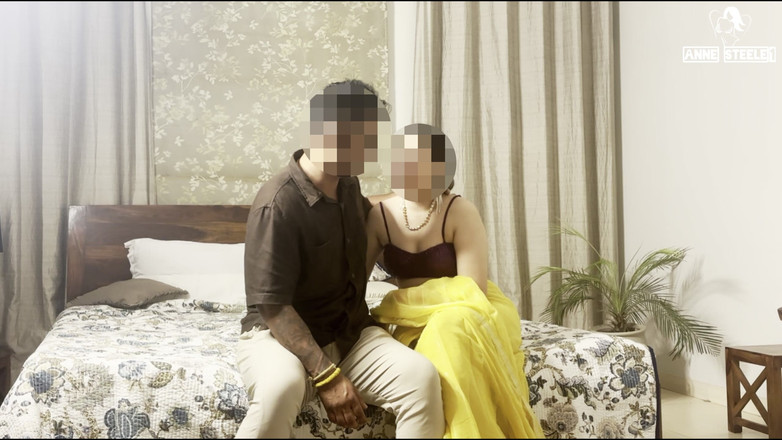 Anne Steele: Ateşli evli kadın kocasının patronu tarafından sikiliyor - idare etmeme izin...