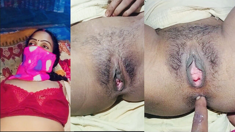 RadhaDevi: Hintli kadın hasband tarafından amcığını temizleyerek sikiyor