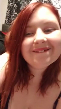 Čas na mrdku nevlastní mámy ve vaně