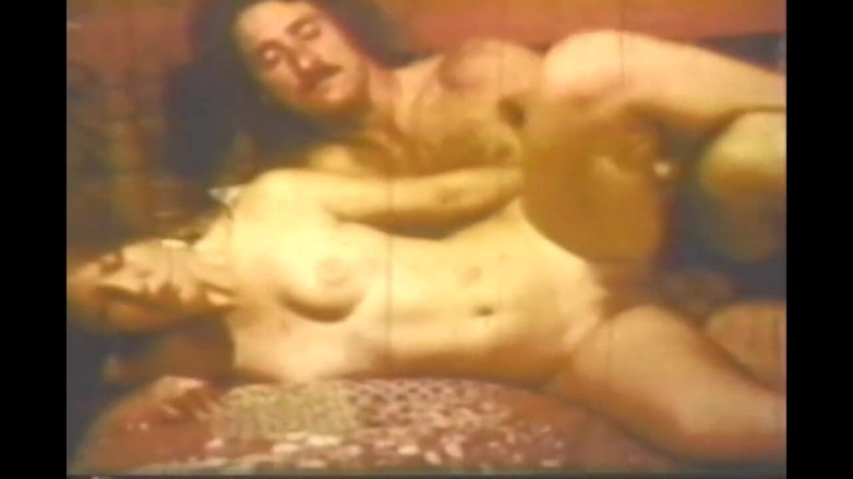 Vintage Usa: Vintage Hairy Teen Threesome Fucked and Cummed in Mouth (full Movie)