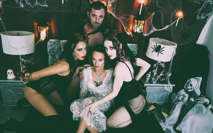 Emojizz: Pengantin dara Dracula dan Isteri-isteriNya