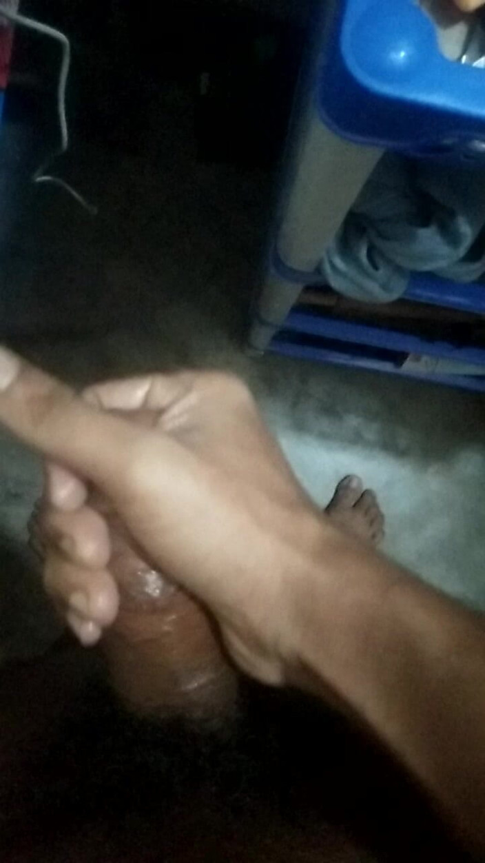 Viral_tiktokar: Tôi muốn đụ vì vậy tôi đứng dậy và vỗ tay