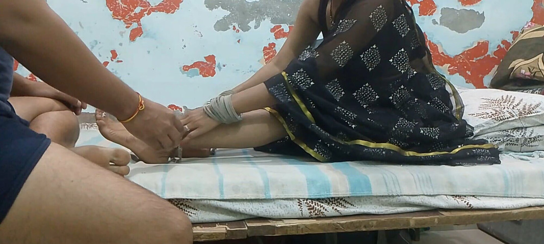 While Massaging I Fucked Malkin's Pussy (Sexydivya pussy)
