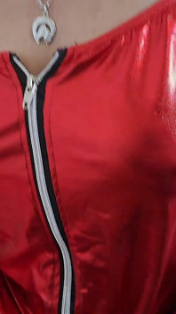 Animado Em Vermelho