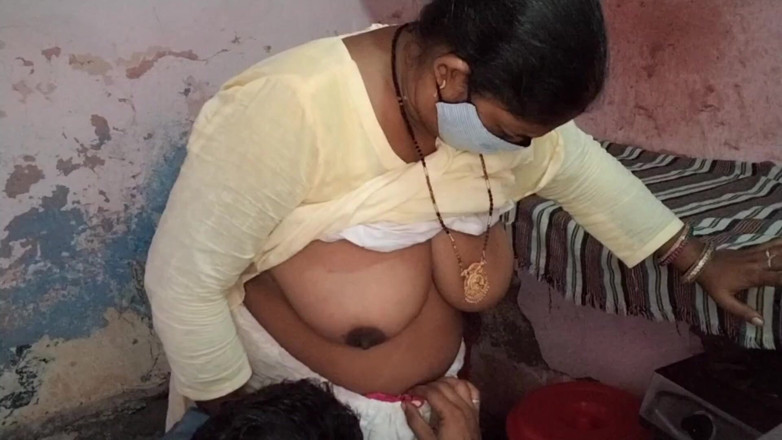 Yourgeeta8899: Younger Stepsister Taught Her Elder Stepbrother to Fuck on the...