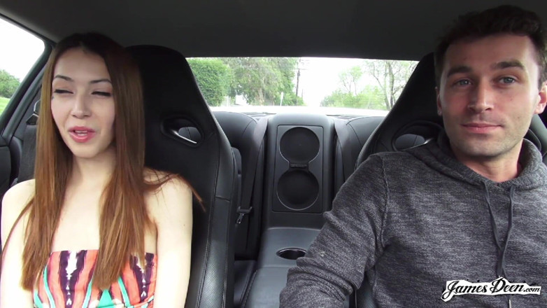 James Deen: Jenna Justine i deepthroat action med James Deen