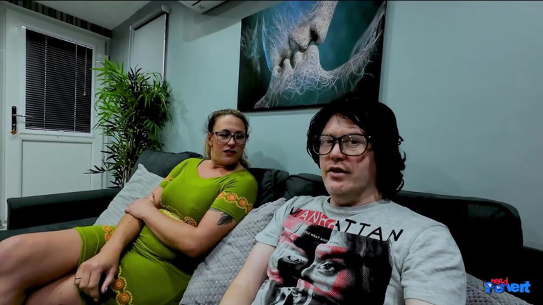 Nerd Pervert: Lola rae - 2 gelembung