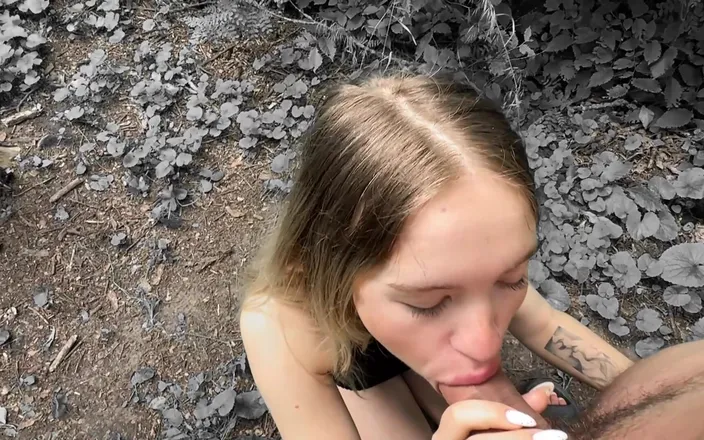 xKeryB: Blowjob with Lots of Saliva Deep Throat