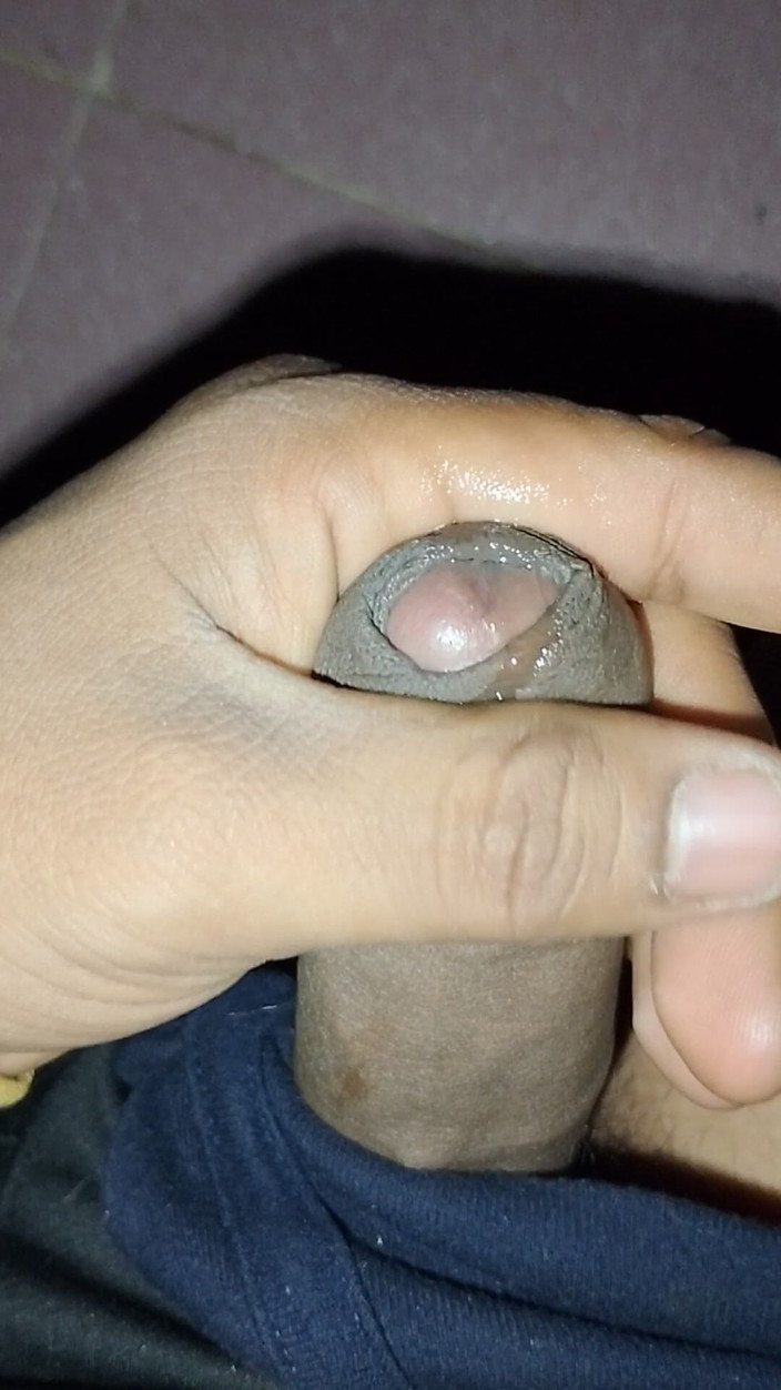 Black d indian: Gece geç saatlerde mastürbasyon mastürbasyonu boşalıyor