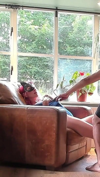 Dunkar min otrogen MILF granne fru St Albans hårt i sin mors hus!