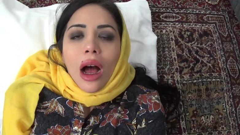 Amateur Homemade Porn: Chiava la matrigna arrapata quando siamo da soli a casa