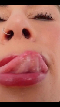 Giantess Callie