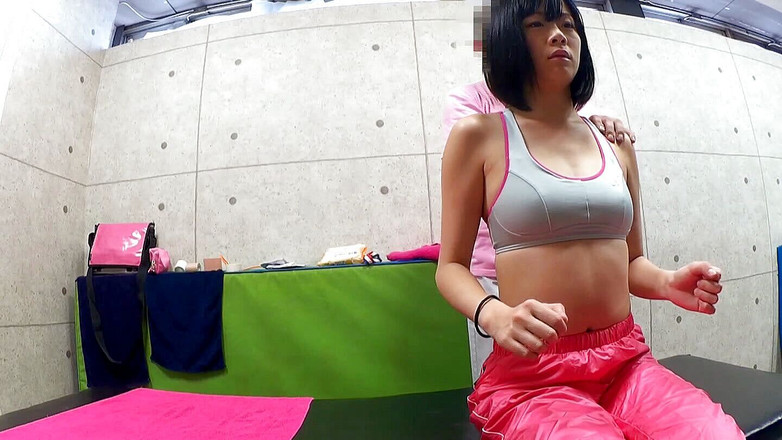 Raptor Inc: Univerzitní poradce unikla neslušná sportovní masáž