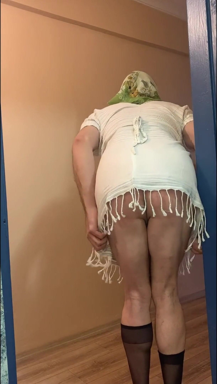 cd_aysemmm: Mijn kleine lul is nu verdwenen (voor en na video)