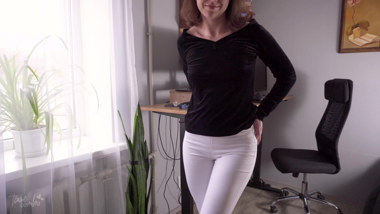 Teasecombo 4K: Sexy Coworker in White Jeans Teases Panty Lines Ass