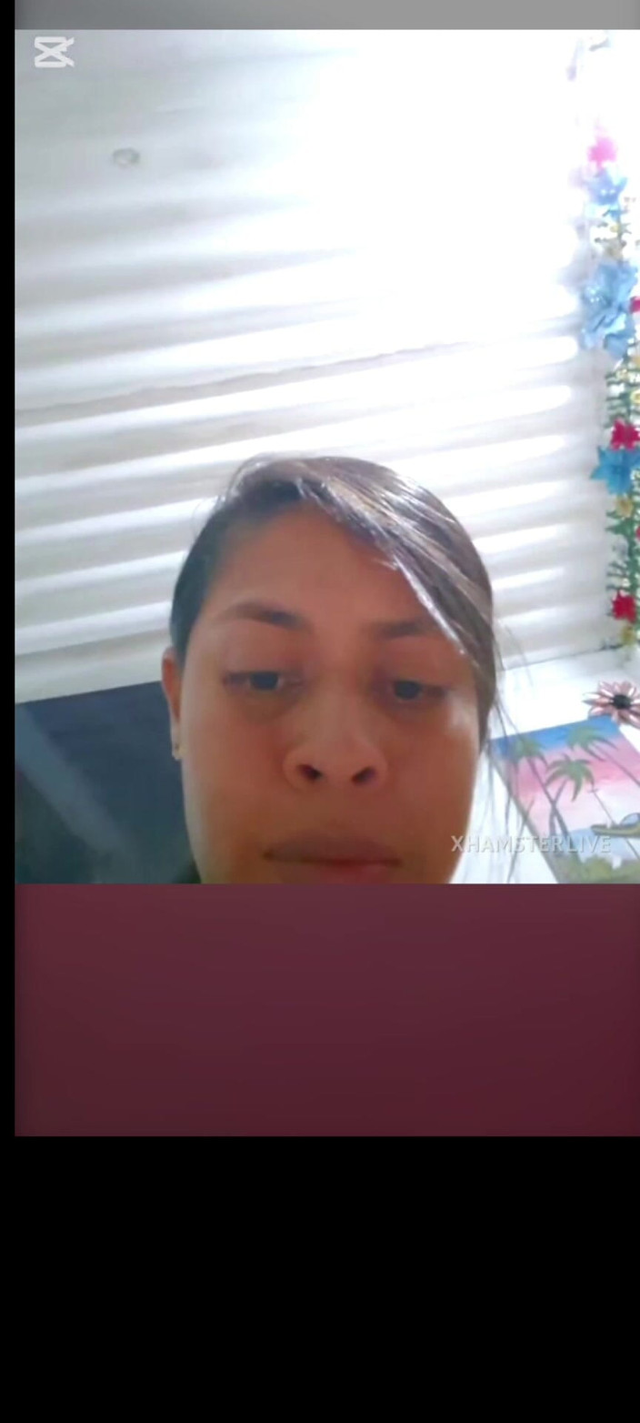 Mariano Aly: 我的继妹daliataleboficial给我发了玩她的成人玩具的视频