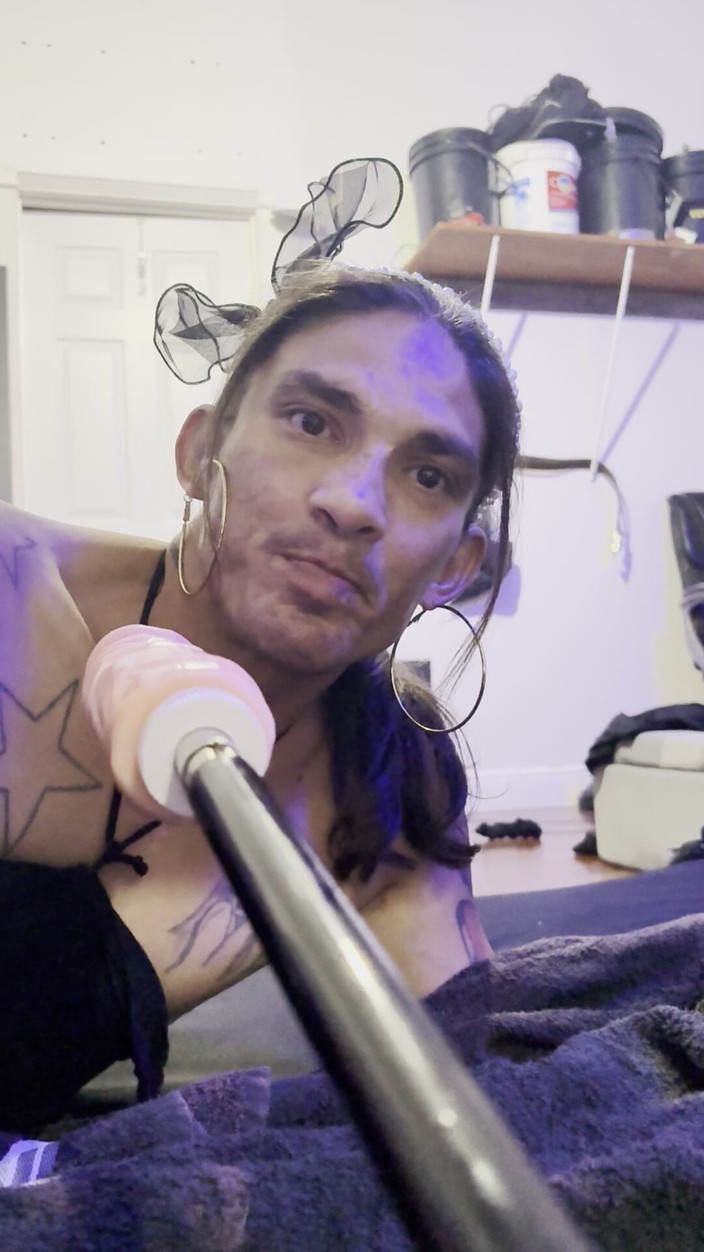 HardlyMandy11: Hi Guys Ini Aku
