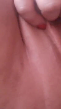 J’adore me masturber pendant que tu regardes