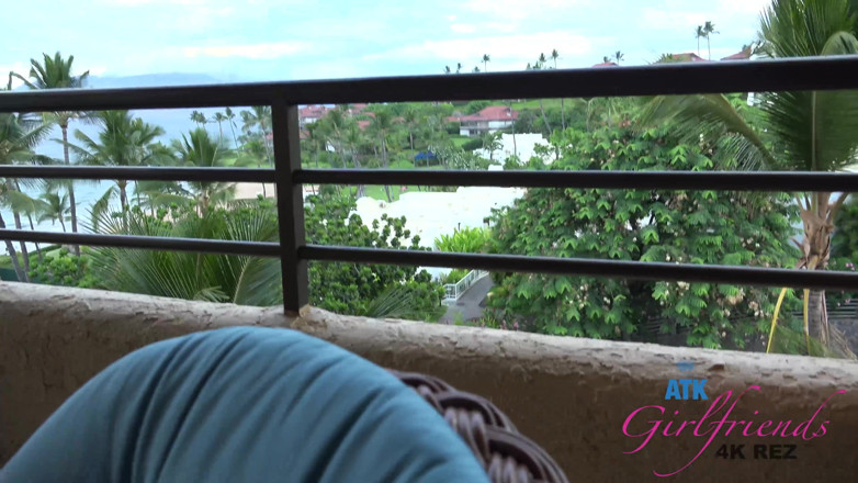 ATK Fans (Girlfriends): Vacances virtuelles à Hawaï avec Kanzie Kai, partie 7